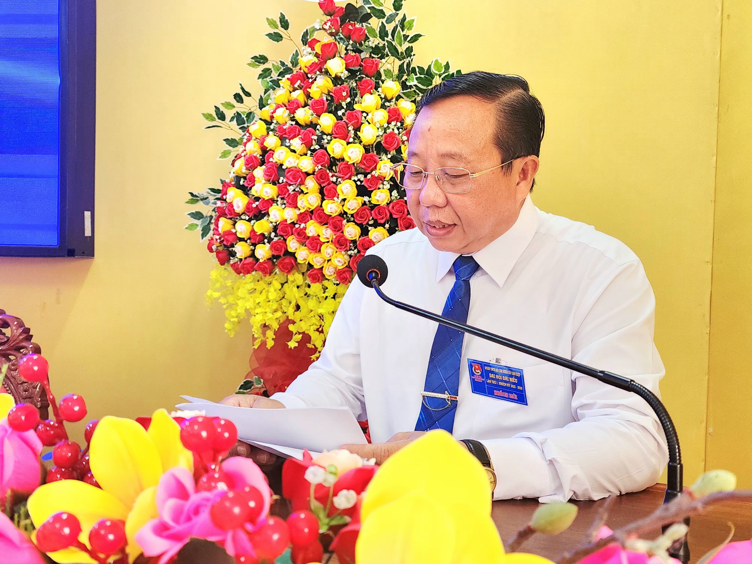 đồng chí Lương Hoàng Anh – Phó Bí thư Thường trực Đảng ủy