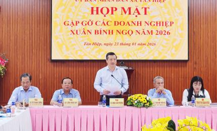 Đồng chí Đinh Xuân Phương - Bí thư Đảng ủy, Chủ tịch HĐND xã gửi lời chào trân trọng, lời chúc mạnh khỏe, thành công, bước sang năm mới 2026 có nhiều khởi sắc mới, thắng lợi mới đến các doanh nghiệp